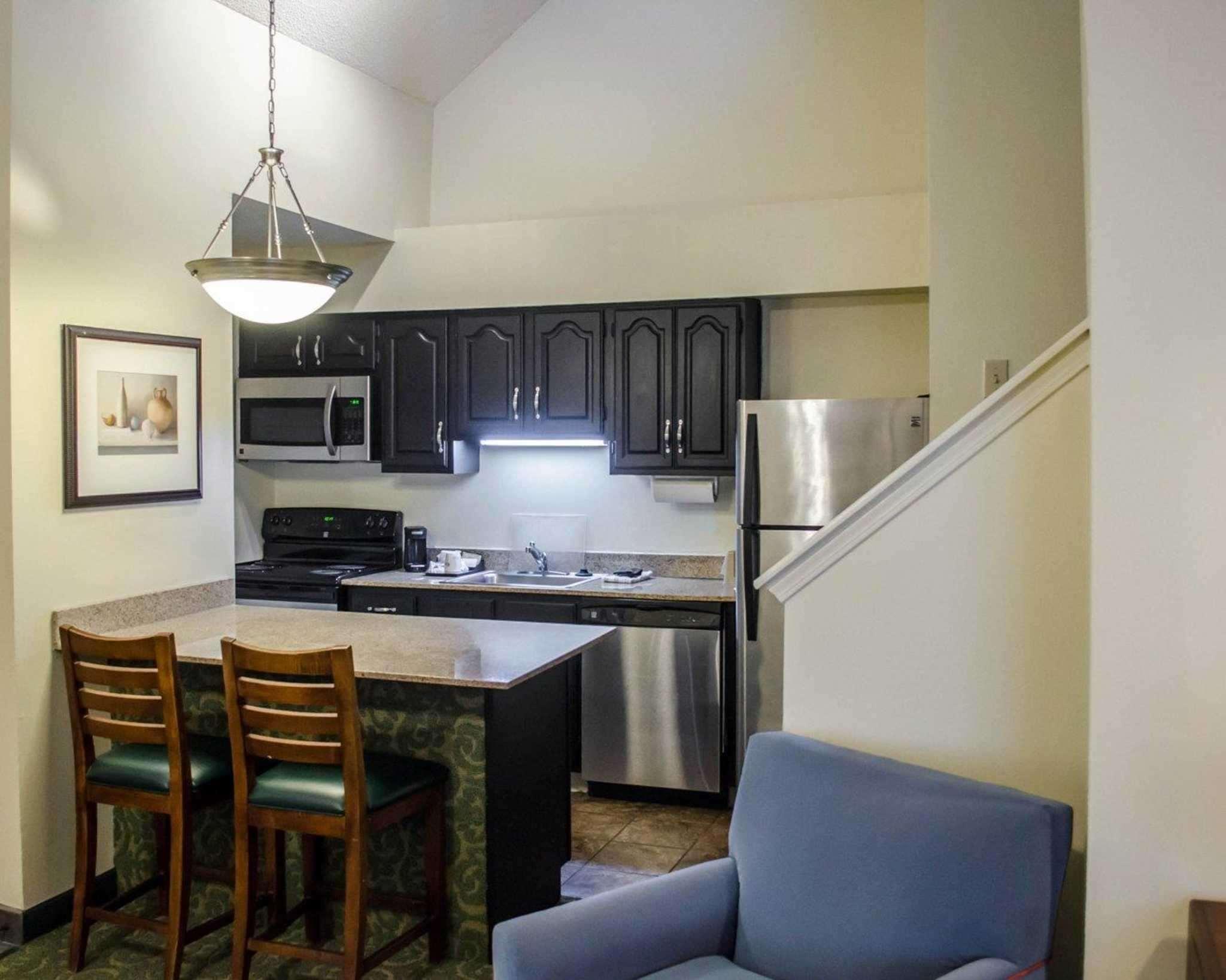 Mainstay Suites Pensacola Exterior foto